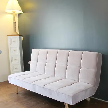 Newly Restored Large One Bed Apartman Limerick Junction